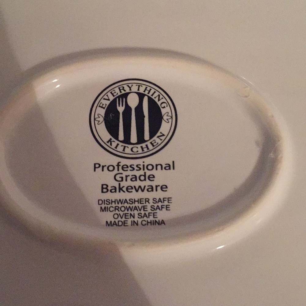 Everything Kitchen Bakeware - Picture 3 of 4